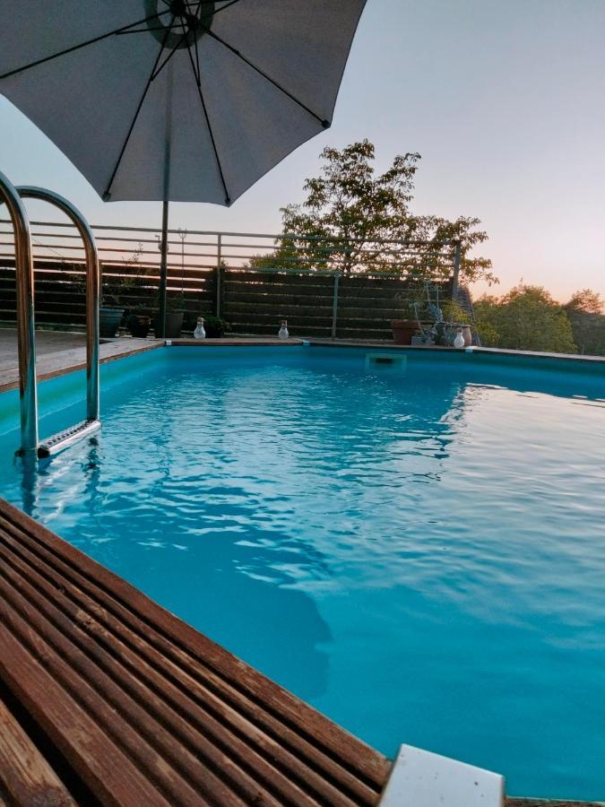 Chambre Telma 2 Pers Avec Piscine "Mon Lit Au Pre" Couples Ou Femmes Seulement Pontours Extérieur photo