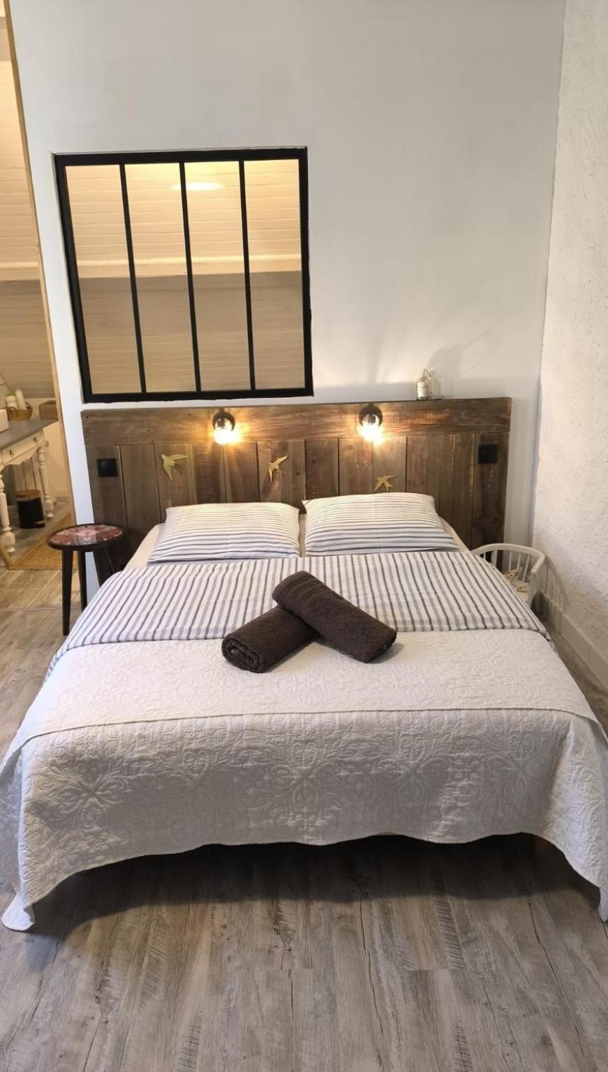 Chambre Telma 2 Pers Avec Piscine "Mon Lit Au Pre" Couples Ou Femmes Seulement Pontours Extérieur photo